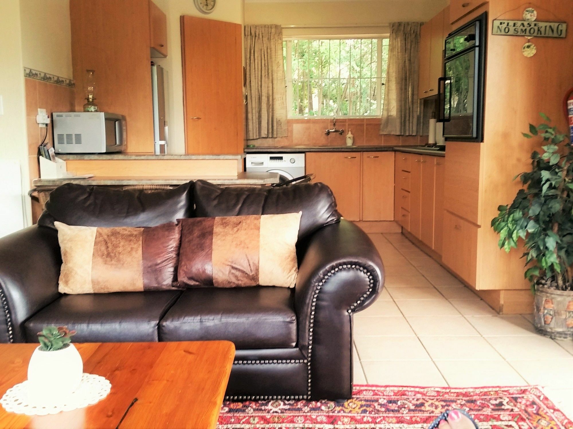 Pine Tree Lodge Midrand Extérieur photo